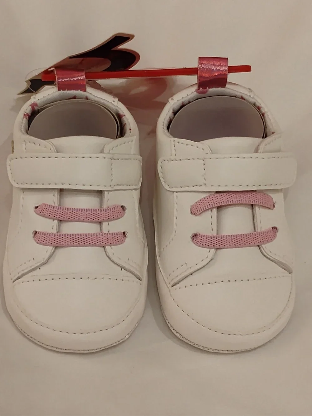 True Religion White and Pink Baby Crib Shoes Sz 1: 0-3 Months